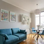 Luxury And Comfort In The Heart Of Paris