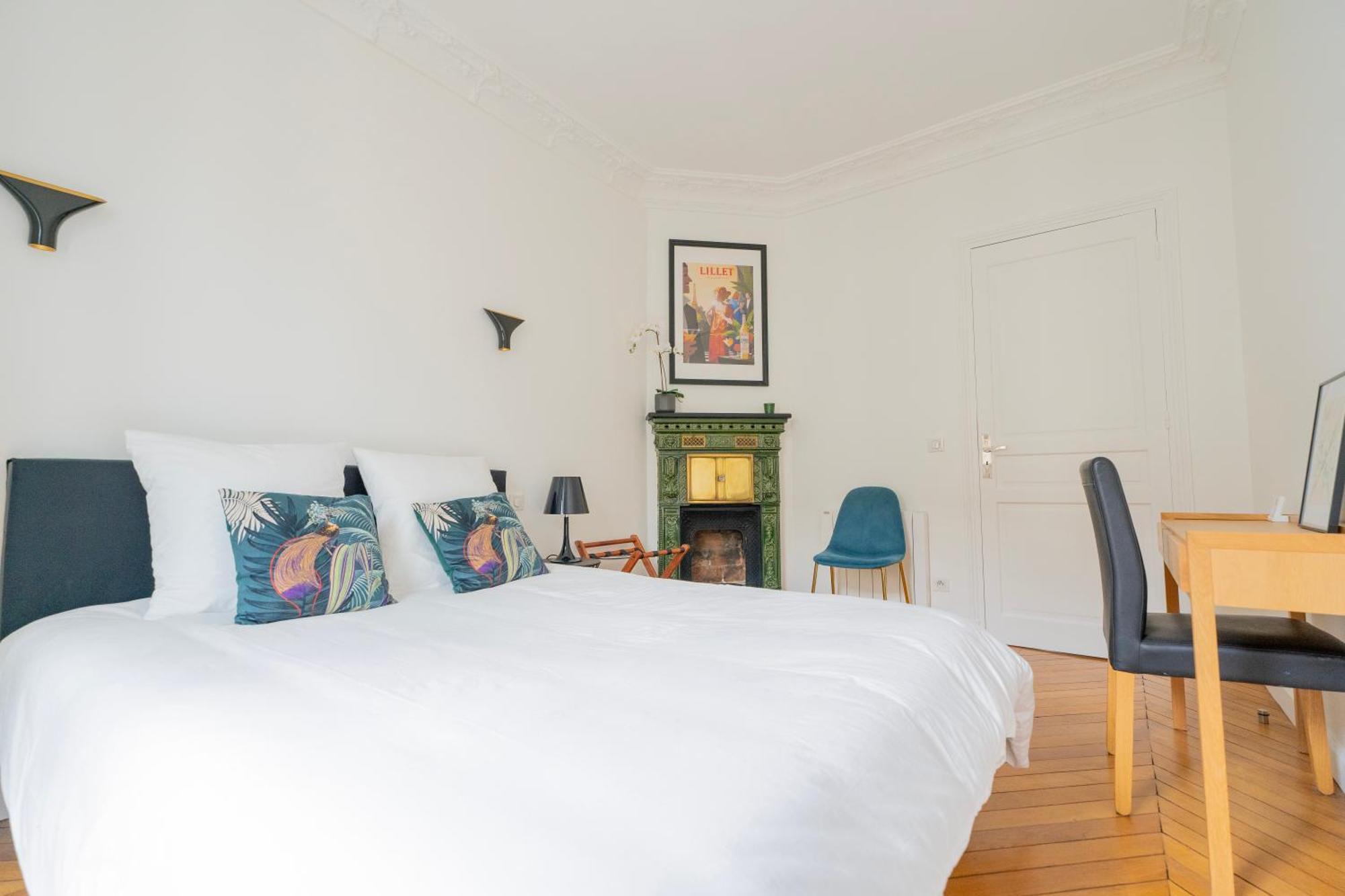 Luxury And Comfort In The Heart Of Appartamento Parigi