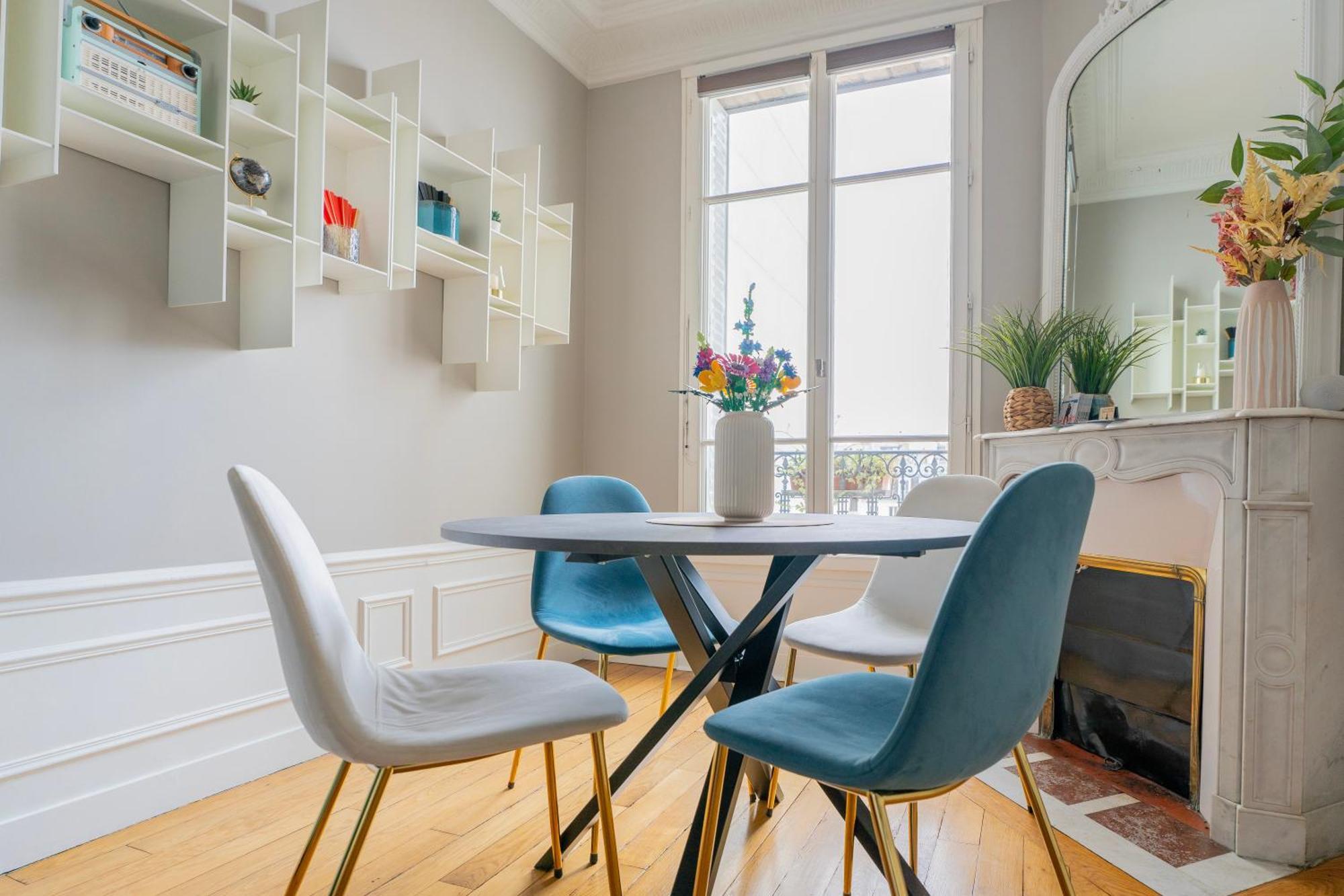 Luxury And Comfort In The Heart Of *